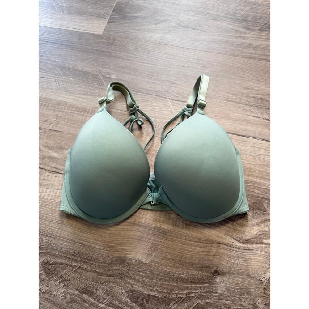PINK Victorias Secret Wear Everywhere Pushup 32DD